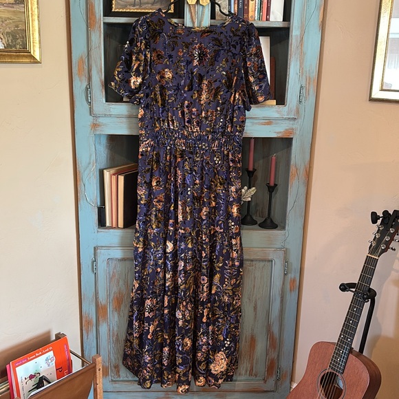 Christmas dress or New Year’s Eve Anthro dress size large - Picture 5 of 12